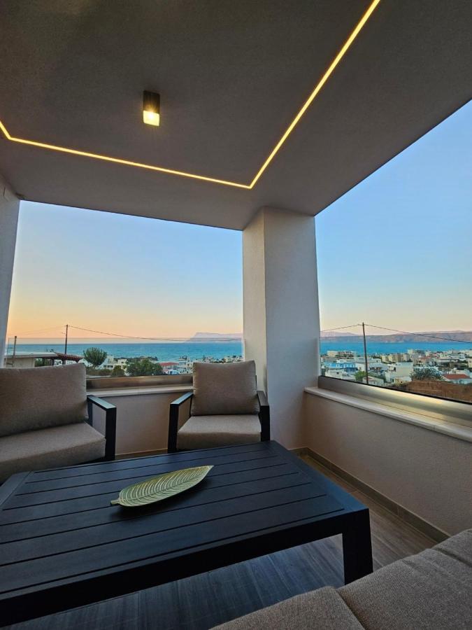Calm & Dreamy Luxury Apts Pirgos  Екстер'єр фото