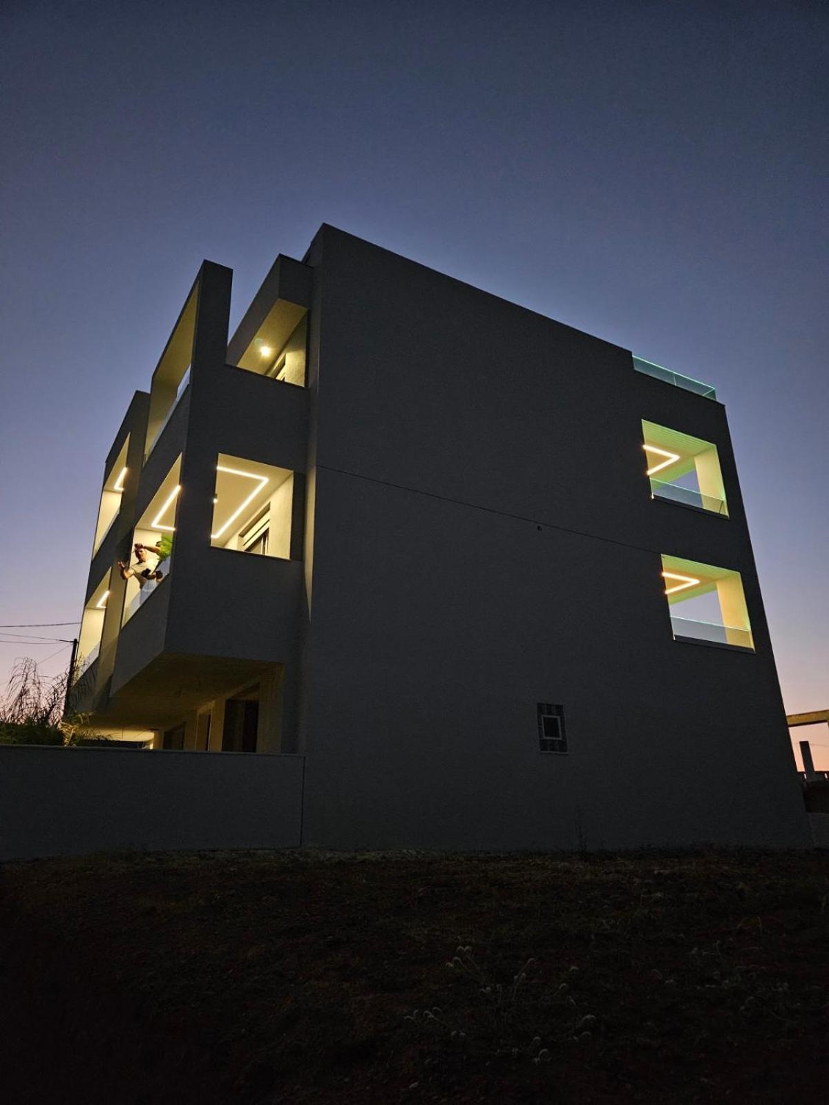 Calm & Dreamy Luxury Apts Pirgos  Екстер'єр фото