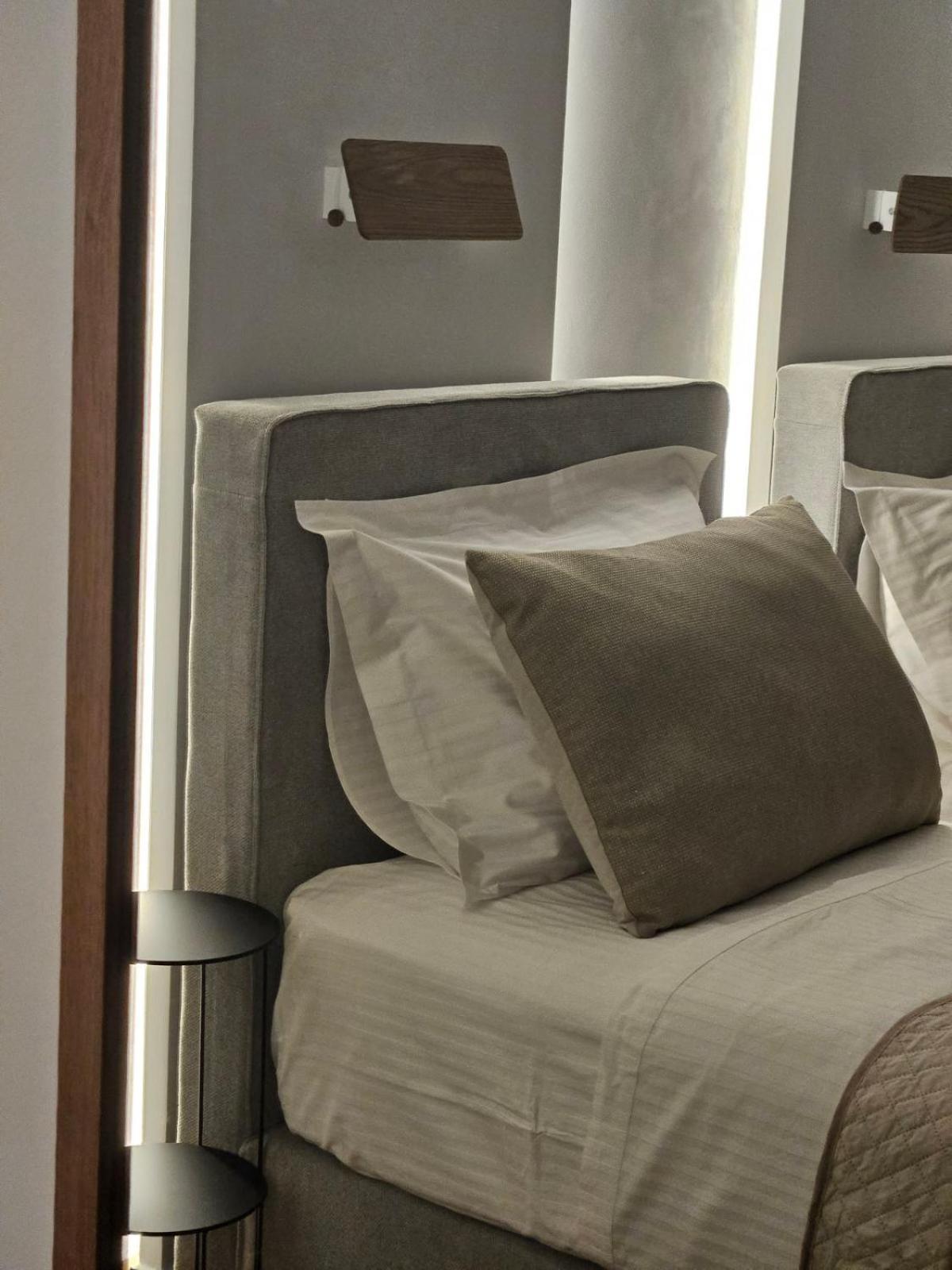 Calm & Dreamy Luxury Apts Pirgos  Екстер'єр фото